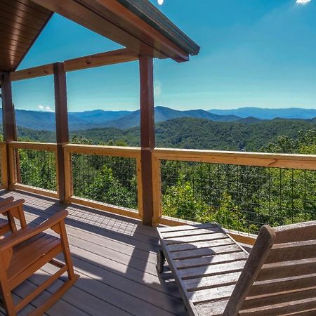 Red Wolf Lodge Sevierville Exterior photo