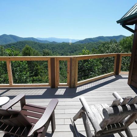 Red Wolf Lodge Sevierville Exterior photo